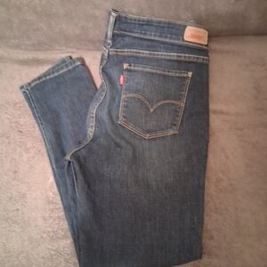 Levi's Women's Dark Blue Skinny Jeans